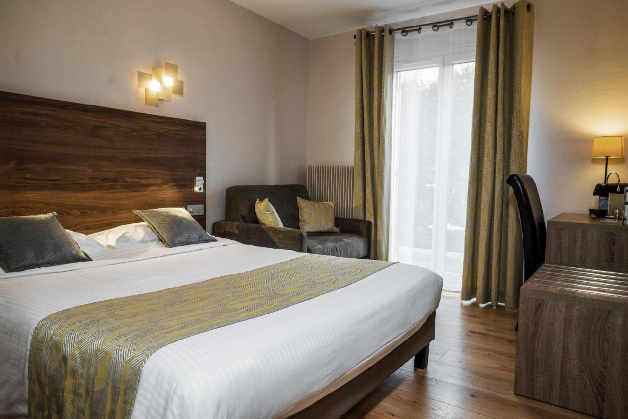 Logis Hotel Le Petit Casset La Boisse Luaran gambar
