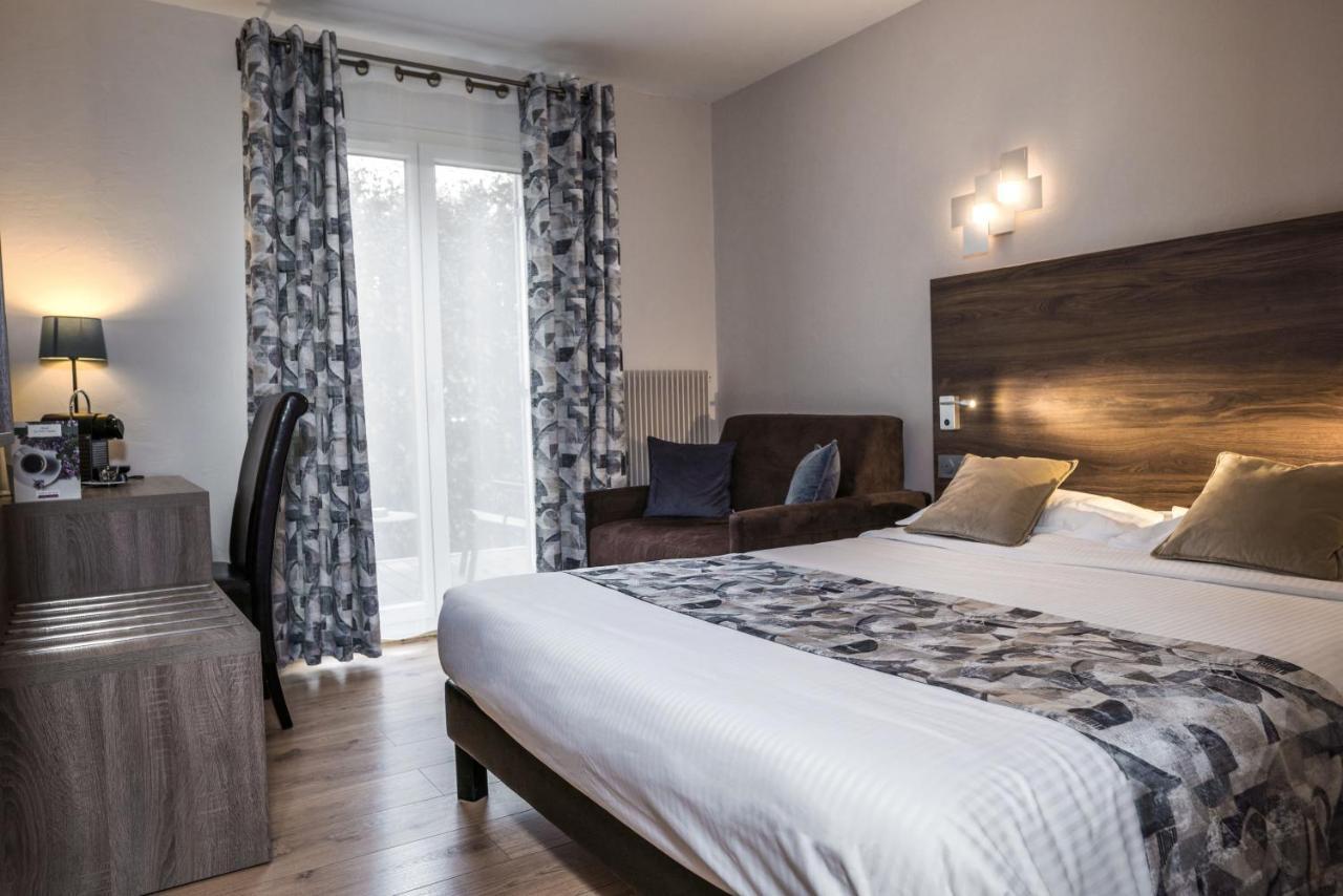 Logis Hotel Le Petit Casset La Boisse Luaran gambar