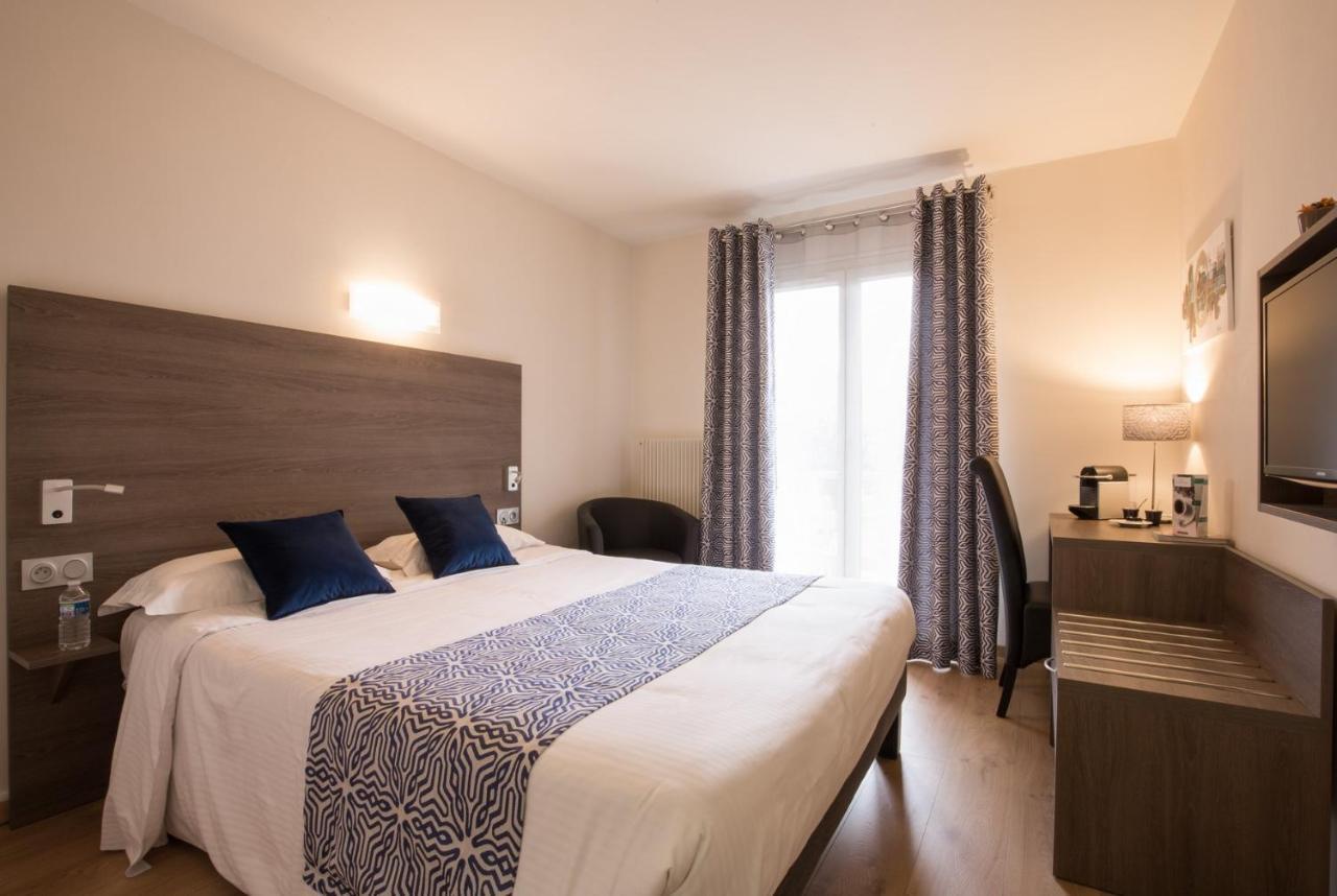 Logis Hotel Le Petit Casset La Boisse Luaran gambar