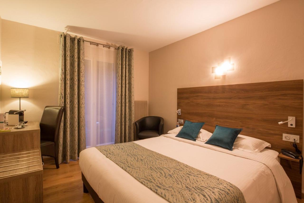 Logis Hotel Le Petit Casset La Boisse Luaran gambar